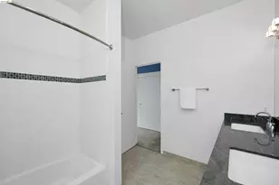 1555 32nd St, Oakland, CA 94608 - Photo 33