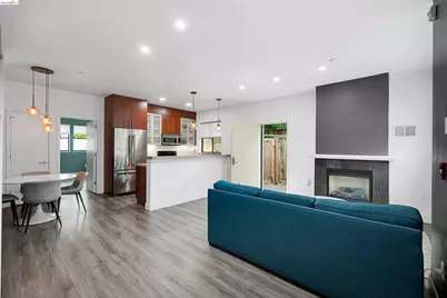 1555 32nd St #4, Oakland, CA 94608 - Photo 11