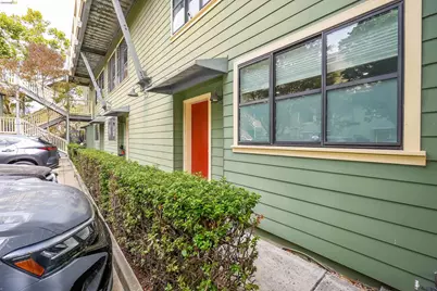 1555 32nd St #4, Oakland, CA 94608 - Photo 7