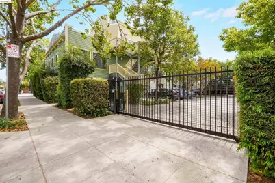 1555 32nd St #4, Oakland, CA 94608 - Photo 51