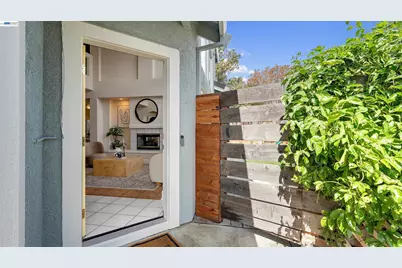 5197 Rose Way, Union City, CA 94587 - Photo 5