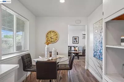 5800 48th Ave, Sacramento, CA 95823 - Photo 9