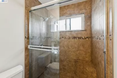 33136 Arizona, Union City, CA 94587 - Photo 47