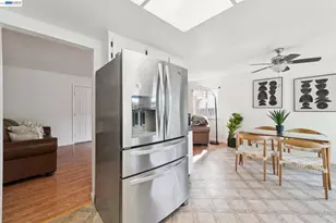 33136 Arizona, Union City, CA 94587 - Photo 29