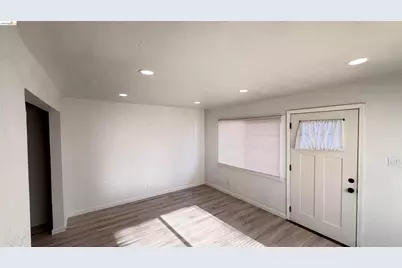 801 Maine Ave, Richmond, CA 94804 - Photo 13