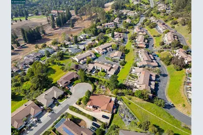 131 Ironwood, Oakland, CA 94605 - Photo 37