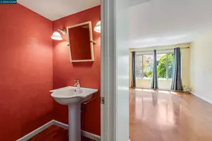 131 Ironwood, Oakland, CA 94605 - Photo 19