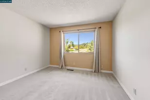 131 Ironwood, Oakland, CA 94605 - Photo 27
