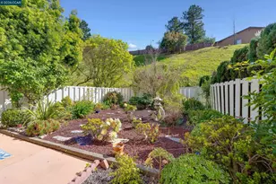 131 Ironwood, Oakland, CA 94605 - Photo 31