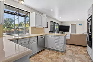 2936 Madeira Way, Pleasant Hill, CA 94523 - Photo 9