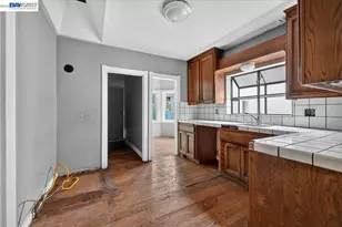 3148 California St, Oakland, CA 94602 - Photo 9
