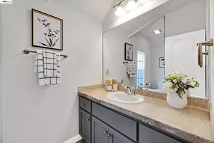 1015 Greenbrier Ct, San Leandro, CA 94577 - Photo 13