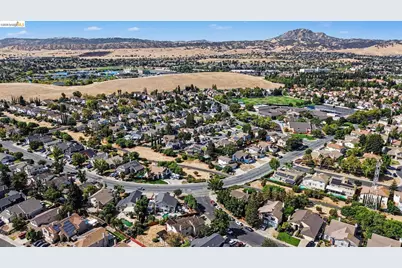 4537 Montara Dr, Antioch, CA 94531 - Photo 31