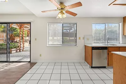 4537 Montara Dr, Antioch, CA 94531 - Photo 7