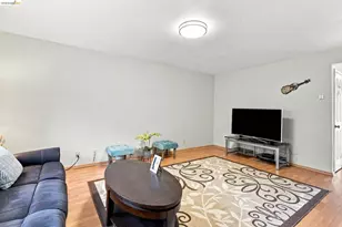 205 Del Valle Cir, El Sobrante, CA 94803 - Photo 3