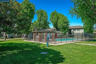 1133 Meadow Lane #34, Concord, CA 94520 - Photo 21