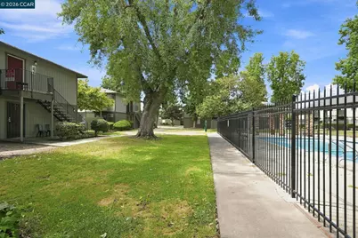 1133 Meadow Lane #34, Concord, CA 94520 - Photo 23