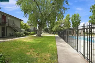 1133 Meadow Ln, Concord, CA 94520 - Photo 23