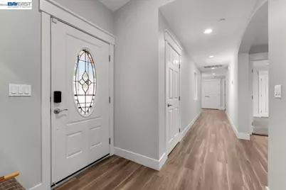 2584 Reservoir Ln, Redding, CA 96002 - Photo 5