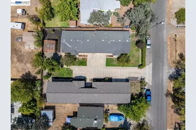 2584 Reservoir Ln, Redding, CA 96002 - Photo 59