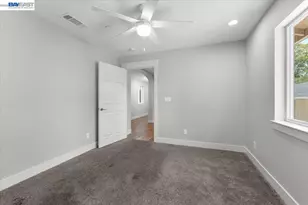 2584 Reservoir Ln, Redding, CA 96002 - Photo 27