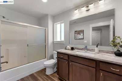 2584 Reservoir Ln, Redding, CA 96002 - Photo 29