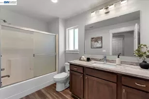2584 Reservoir Ln, Redding, CA 96002 - Photo 29