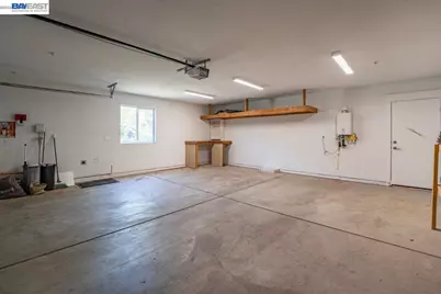 2584 Reservoir Ln, Redding, CA 96002 - Photo 33