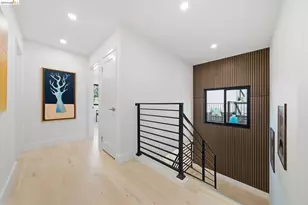 6334 Doran Dr, Oakland, CA 94611 - Photo 27
