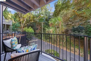 6334 Doran Dr, Oakland, CA 94611 - Photo 13