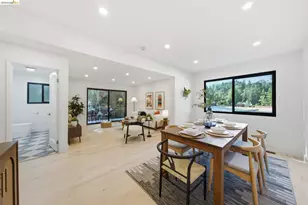 6334 Doran Dr, Oakland, CA 94611 - Photo 11