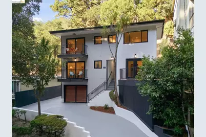 6334 Doran Dr, Oakland, CA 94611 - Photo 1