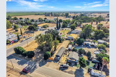 22479 Maple St, Chowchilla, CA 93610 - Photo 3