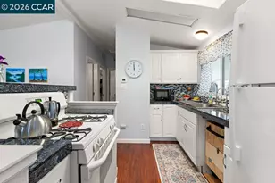 77 Donald Ln, Concord, CA 94518 - Photo 13