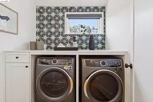 915 Grosvenor Pl, Oakland, CA 94610 - Photo 43