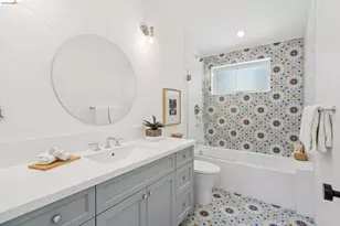 915 Grosvenor Pl, Oakland, CA 94610 - Photo 35