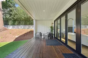 915 Grosvenor Pl, Oakland, CA 94610 - Photo 45