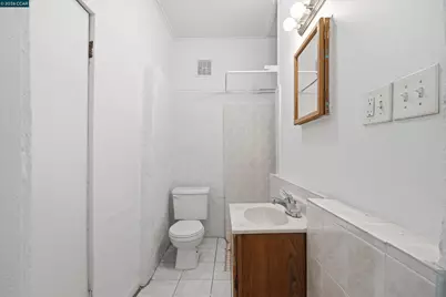 2150 35th Ave, Oakland, CA 94601 - Photo 21