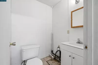 2150 35th Ave, Oakland, CA 94601 - Photo 29