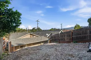 2150 35th Ave, Oakland, CA 94601 - Photo 33