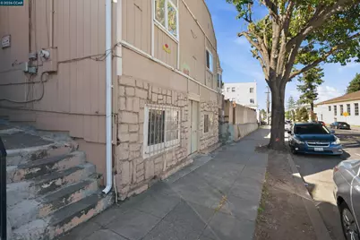 2150 35th Ave, Oakland, CA 94601 - Photo 3