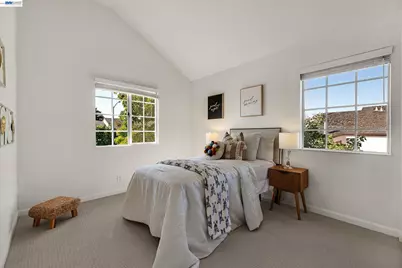 4290 Tiburon Dr, Fremont, CA 94555 - Photo 17