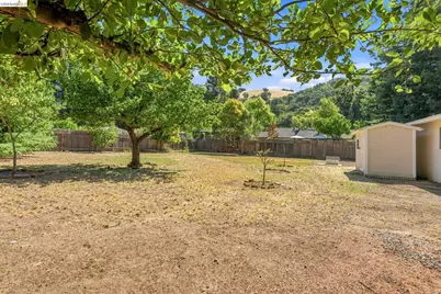 5075 Alhambra Valley Rd, Martinez, CA 94553 - Photo 49