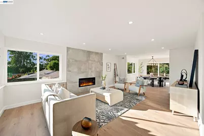 2500 Lancaster Ct, Hayward, CA 94542 - Photo 9