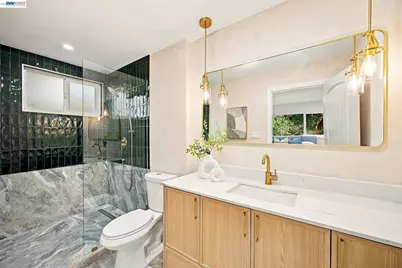 2500 Lancaster Ct, Hayward, CA 94542 - Photo 45