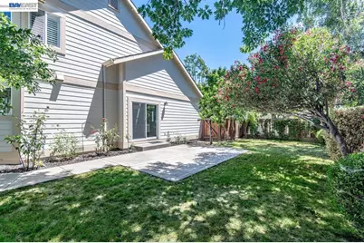 282 Del Valle Ct, Pleasanton, CA 94566 - Photo 43