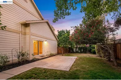 282 Del Valle Ct, Pleasanton, CA 94566 - Photo 5
