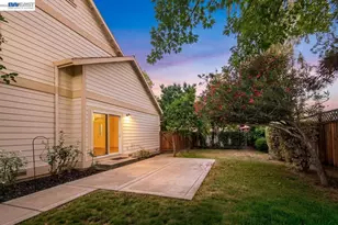 282 Del Valle Ct, Pleasanton, CA 94566 - Photo 5