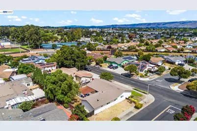 38399 Birch Street, Newark, CA 94560 - Photo 43