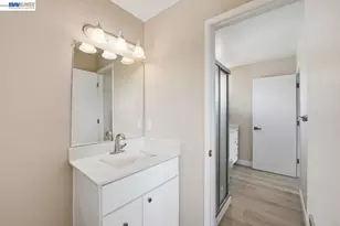 14544 Tiburon Rd, San Leandro, CA 94577 - Photo 13